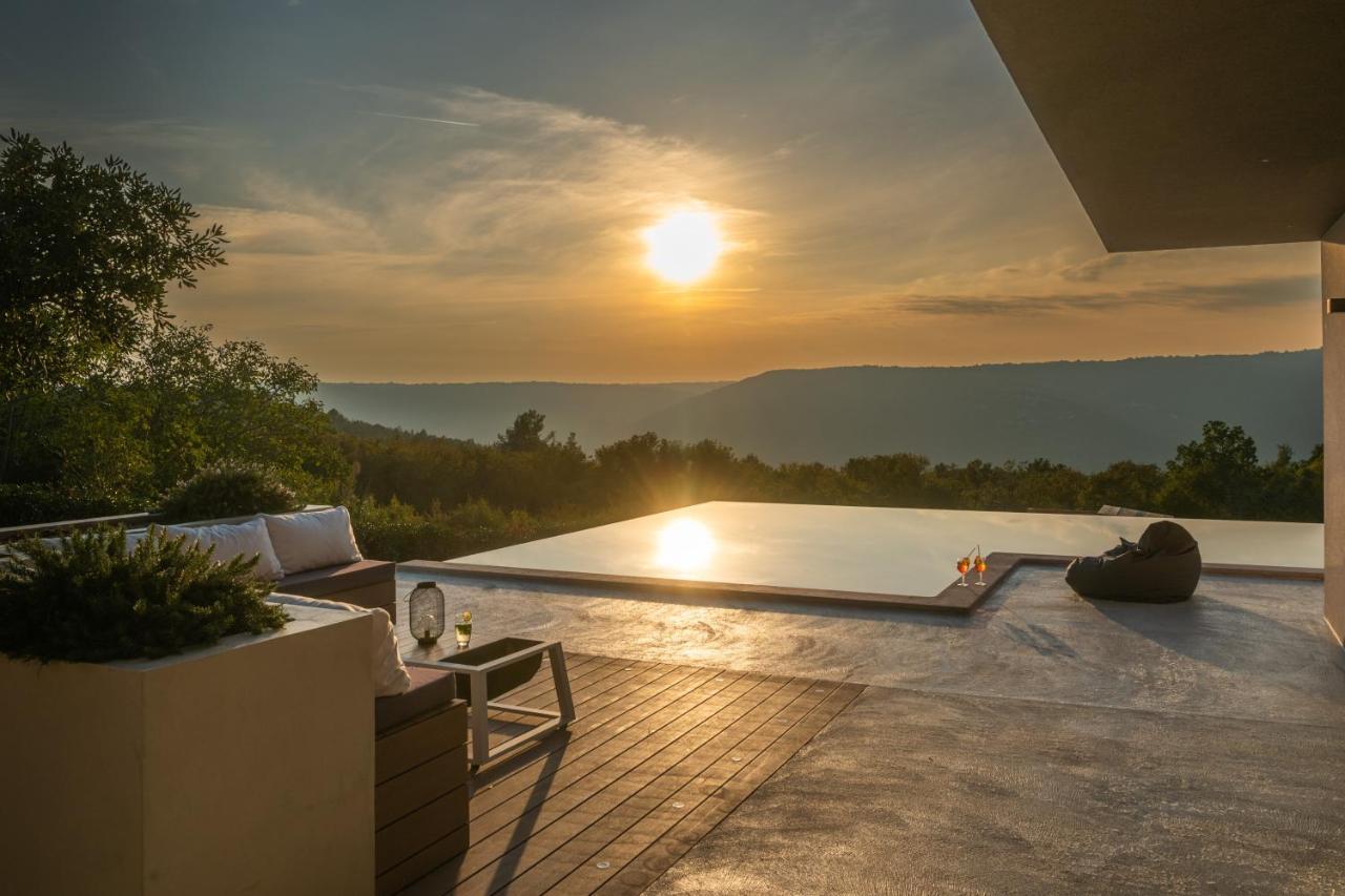 Villa Memory Rasa Екстер'єр фото